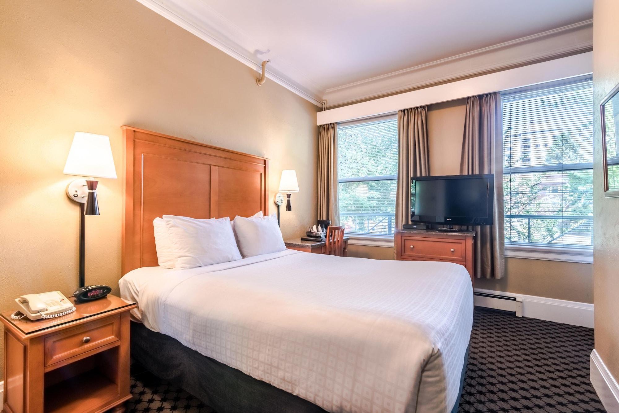 The Sylvia Hotel Vancouver Exterior photo