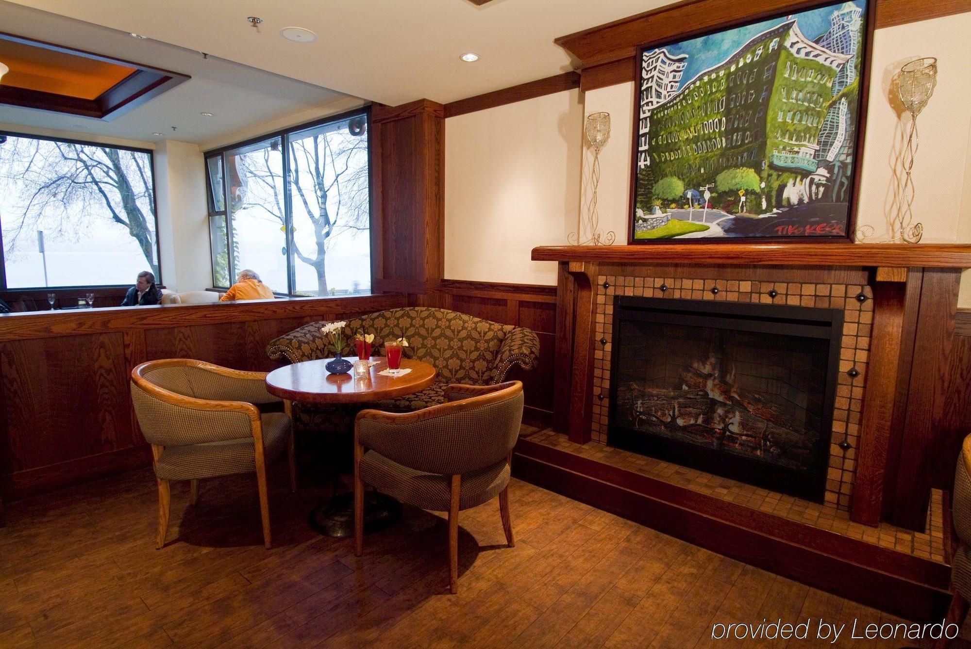 The Sylvia Hotel Vancouver Room photo