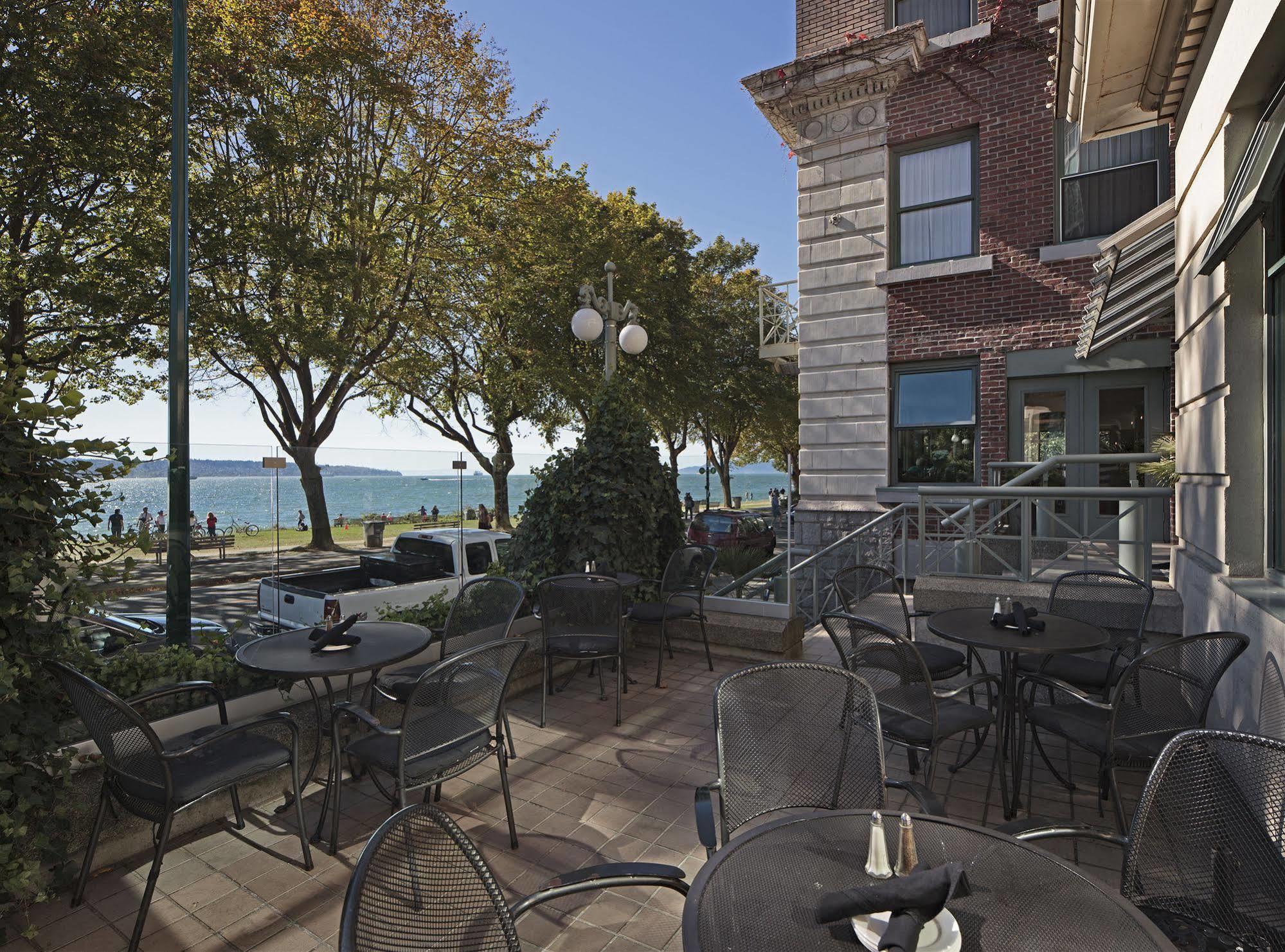 The Sylvia Hotel Vancouver Exterior photo